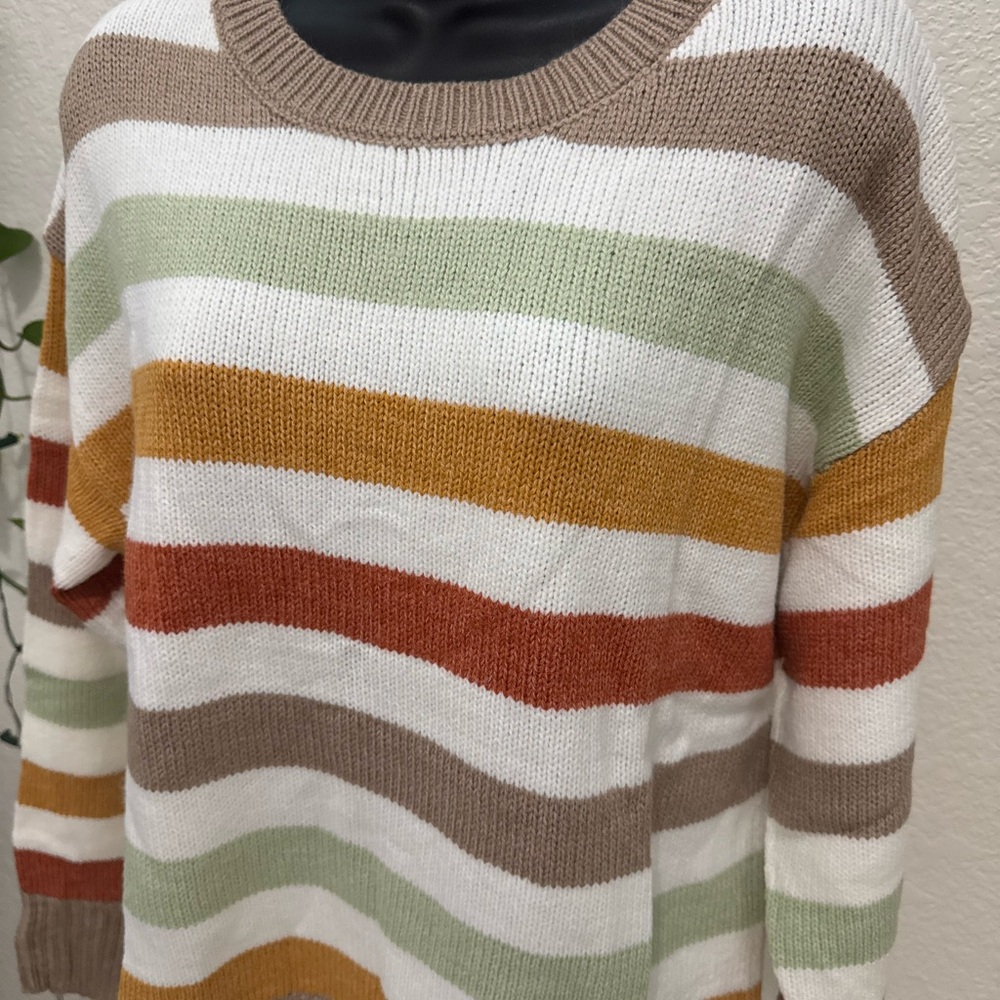 Multicolor Striped Knit Sweater Women Size M and L New Without Tags - Picture 3 of 3